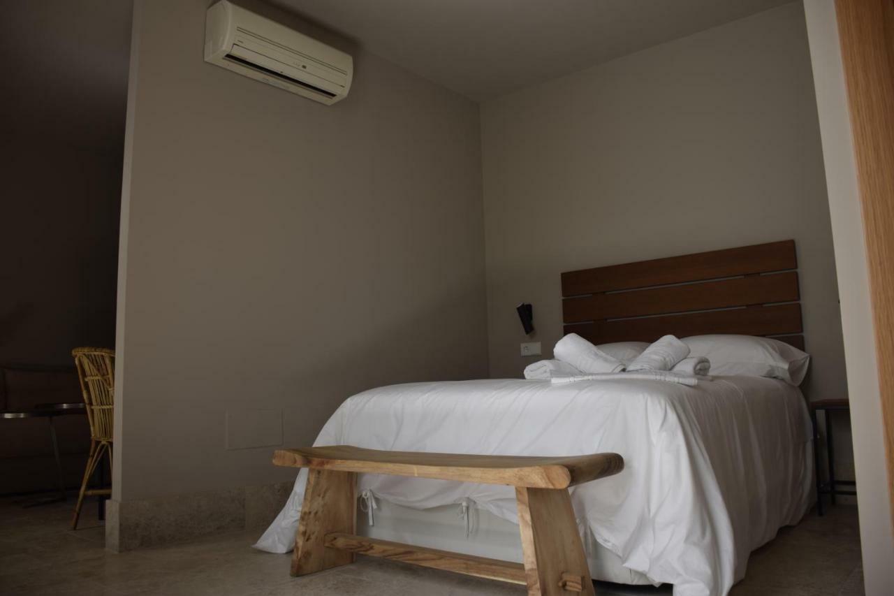 Chacon Apartments & Suites เอสเตโปนา ภายนอก รูปภาพ