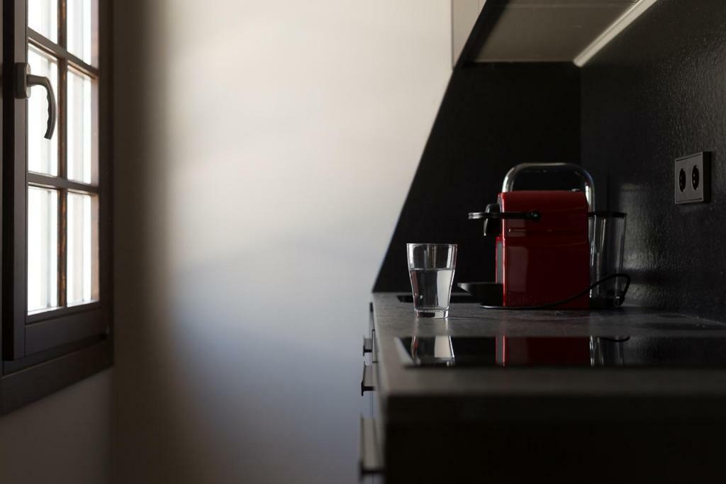 Chacon Apartments & Suites เอสเตโปนา ภายนอก รูปภาพ